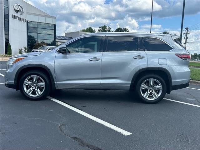 2016 Toyota Highlander Limited