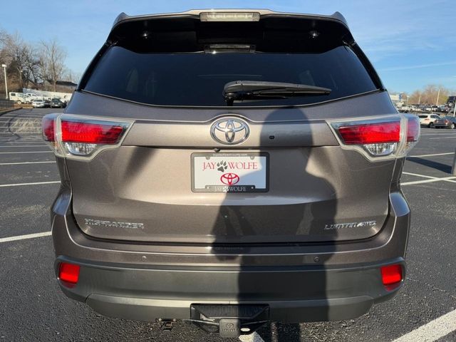 2016 Toyota Highlander Limited