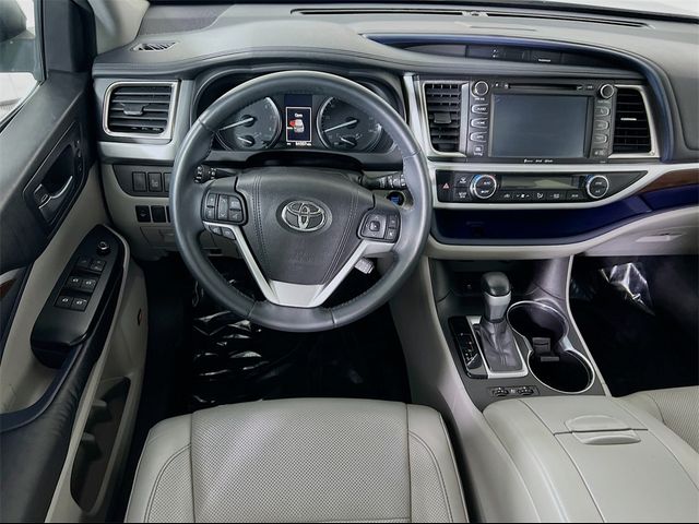 2016 Toyota Highlander Limited