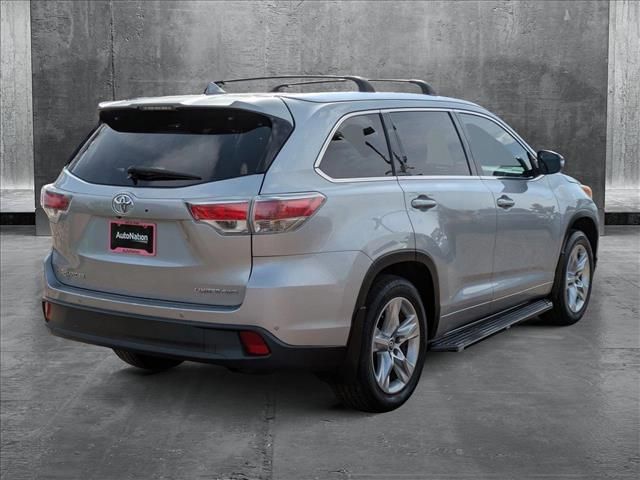 2016 Toyota Highlander Limited Platinum