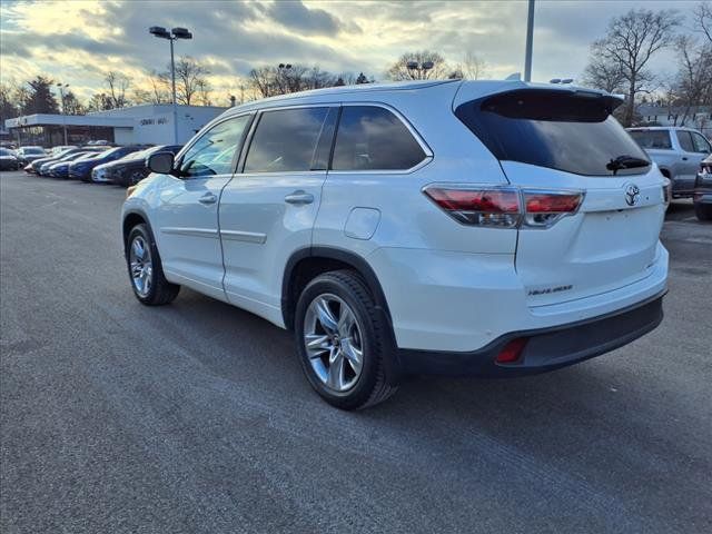 2016 Toyota Highlander Limited Platinum