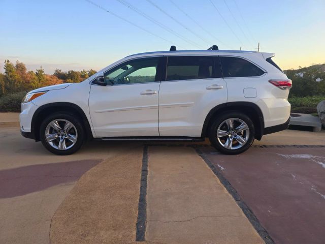 2016 Toyota Highlander Limited Platinum