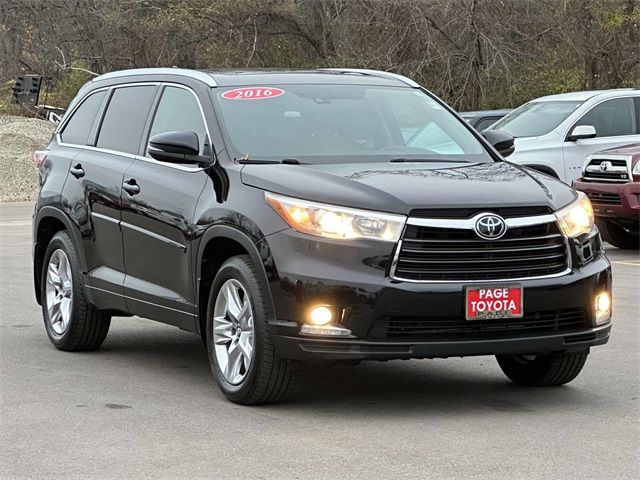 2016 Toyota Highlander Limited