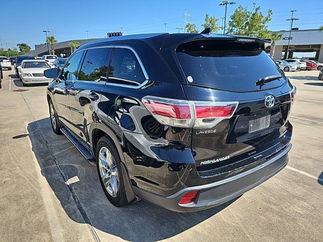 2016 Toyota Highlander Limited Platinum