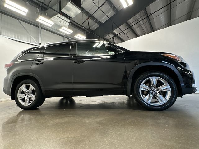 2016 Toyota Highlander 