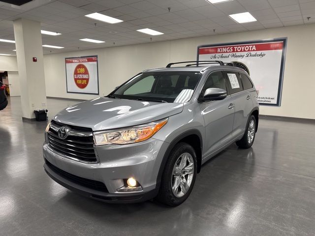 2016 Toyota Highlander Limited Platinum