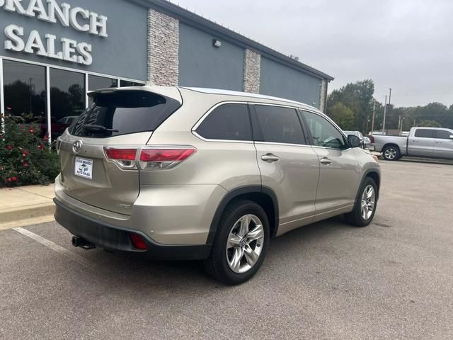 2016 Toyota Highlander Limited