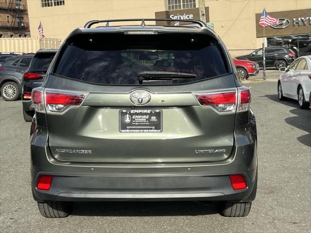 2016 Toyota Highlander Limited