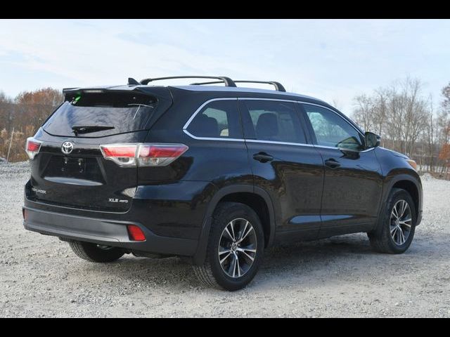 2016 Toyota Highlander XLE