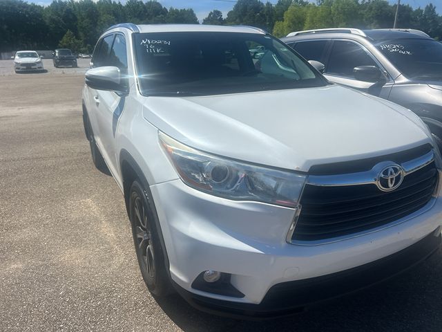 2016 Toyota Highlander XLE