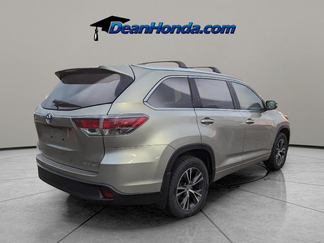 2016 Toyota Highlander XLE