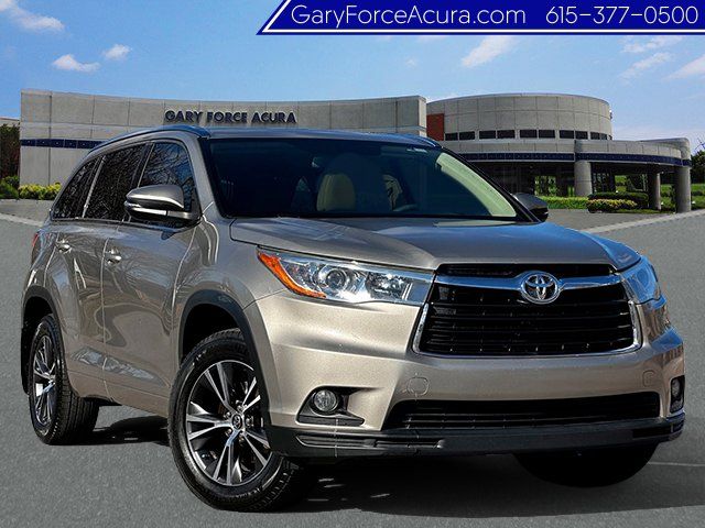 2016 Toyota Highlander XLE