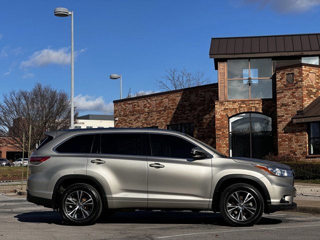 2016 Toyota Highlander XLE