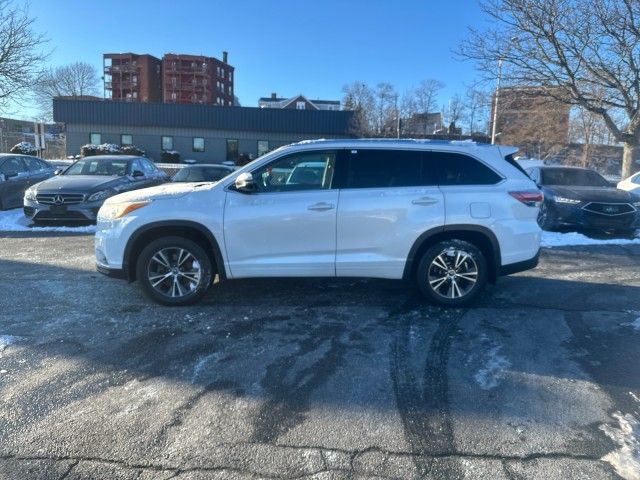 2016 Toyota Highlander XLE