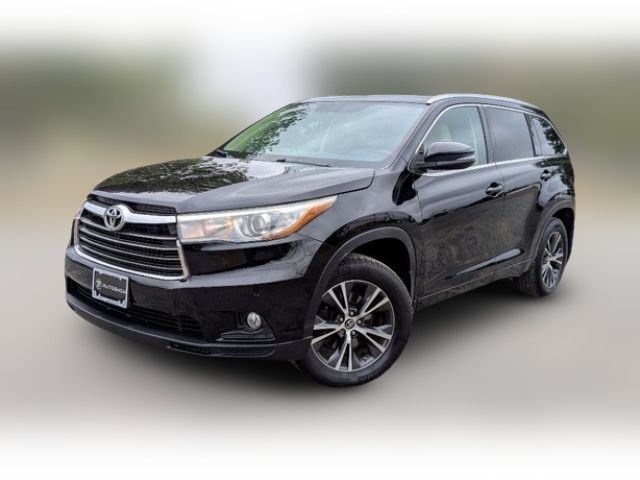 2016 Toyota Highlander XLE