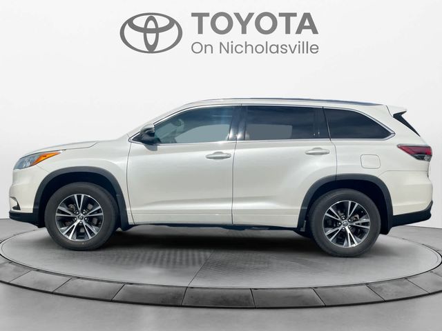 2016 Toyota Highlander XLE