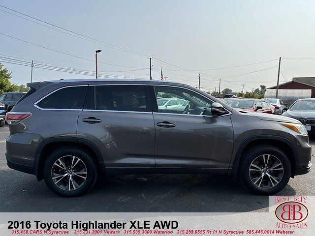 2016 Toyota Highlander XLE