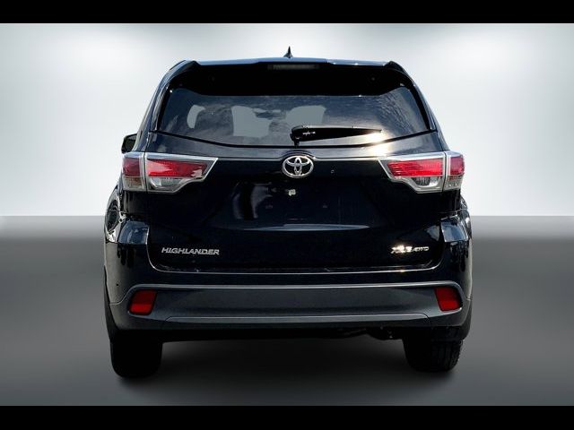 2016 Toyota Highlander XLE