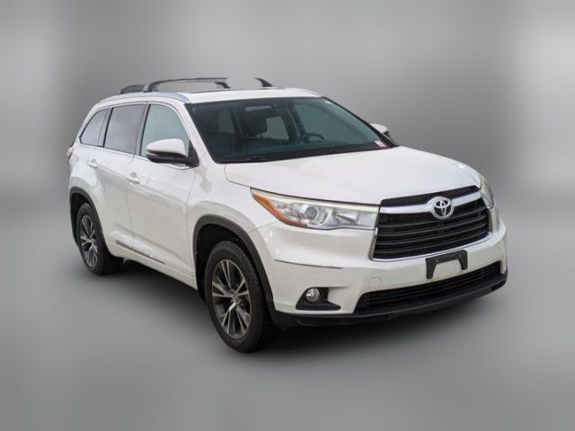 2016 Toyota Highlander XLE