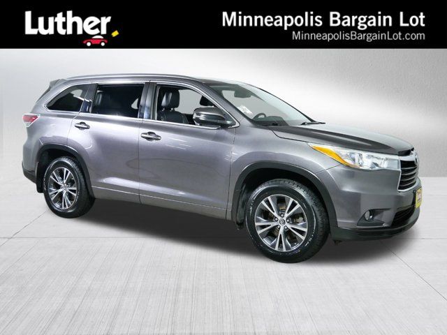 2016 Toyota Highlander XLE