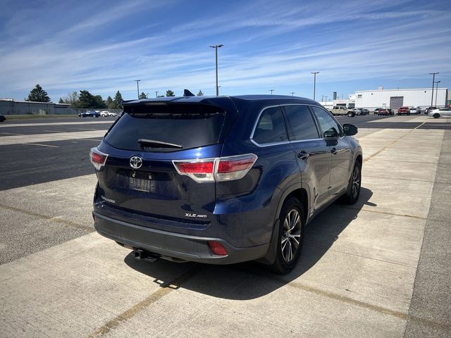 2016 Toyota Highlander XLE