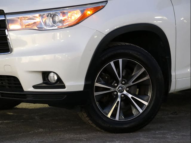 2016 Toyota Highlander XLE