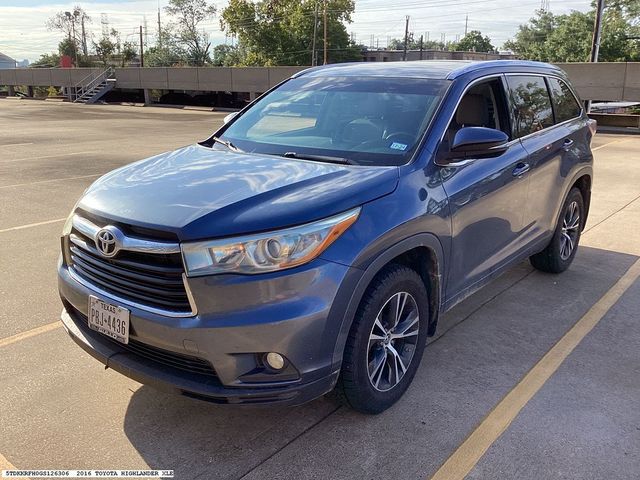 2016 Toyota Highlander XLE