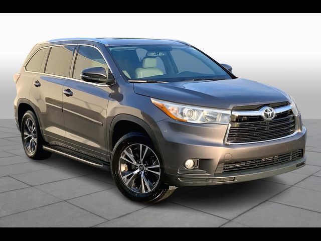 2016 Toyota Highlander XLE