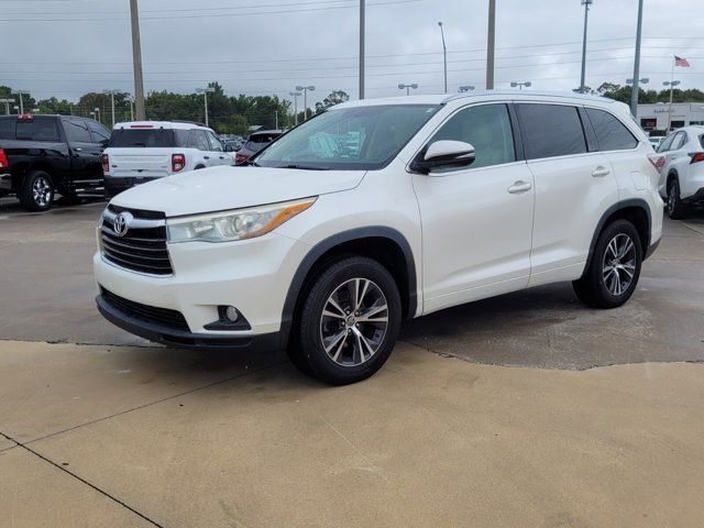 2016 Toyota Highlander XLE