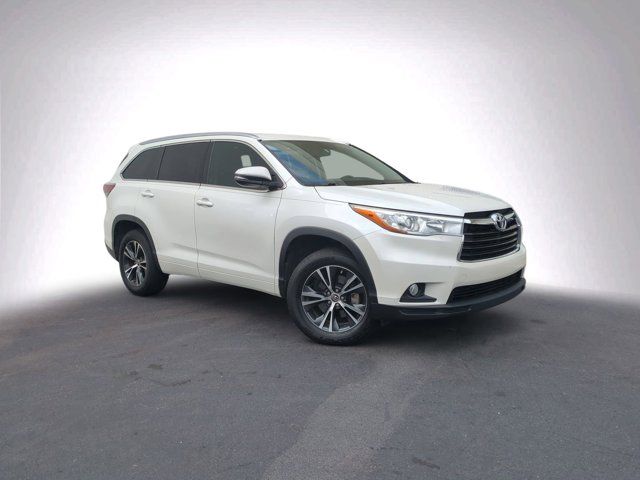 2016 Toyota Highlander XLE