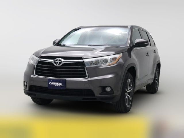 2016 Toyota Highlander XLE