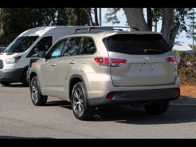 2016 Toyota Highlander XLE