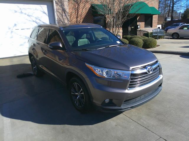 2016 Toyota Highlander XLE