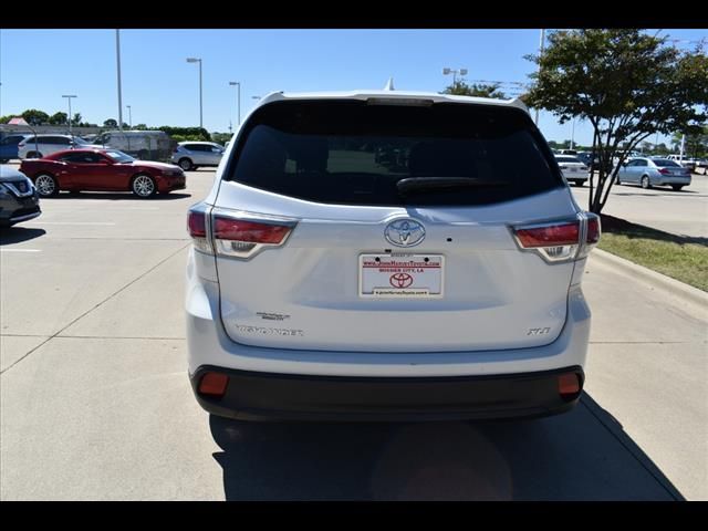 2016 Toyota Highlander XLE