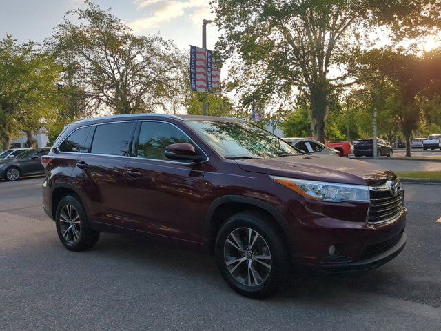 2016 Toyota Highlander XLE