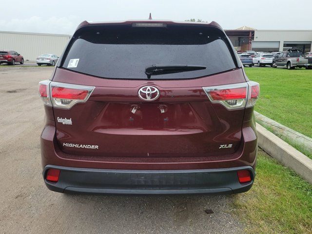 2016 Toyota Highlander XLE