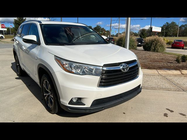 2016 Toyota Highlander XLE