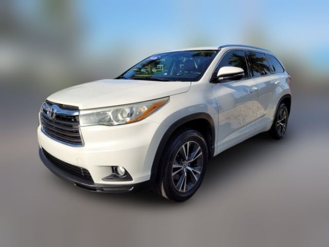 2016 Toyota Highlander XLE