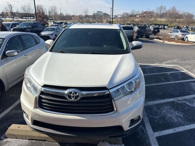 2016 Toyota Highlander XLE