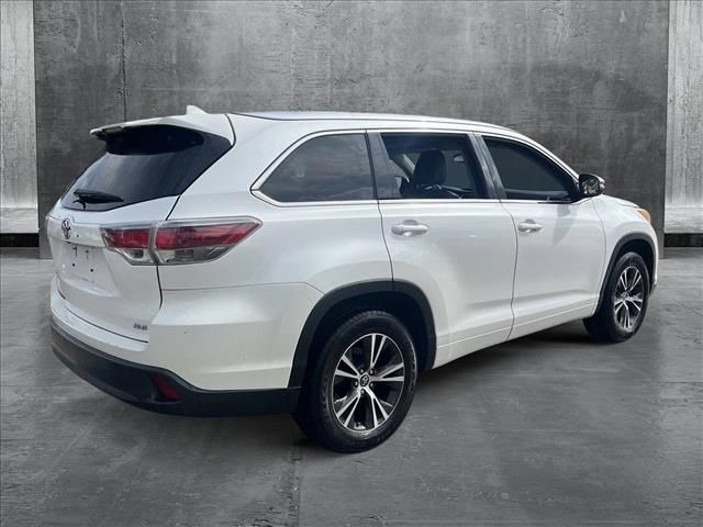 2016 Toyota Highlander XLE