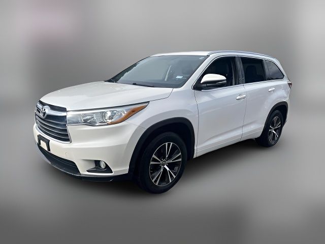 2016 Toyota Highlander XLE