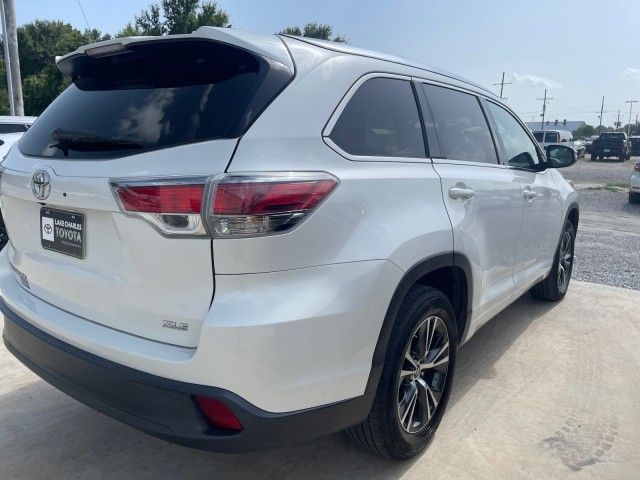 2016 Toyota Highlander XLE