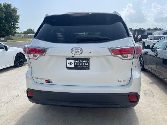 2016 Toyota Highlander XLE