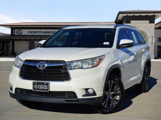 2016 Toyota Highlander XLE