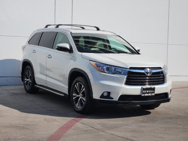 2016 Toyota Highlander XLE