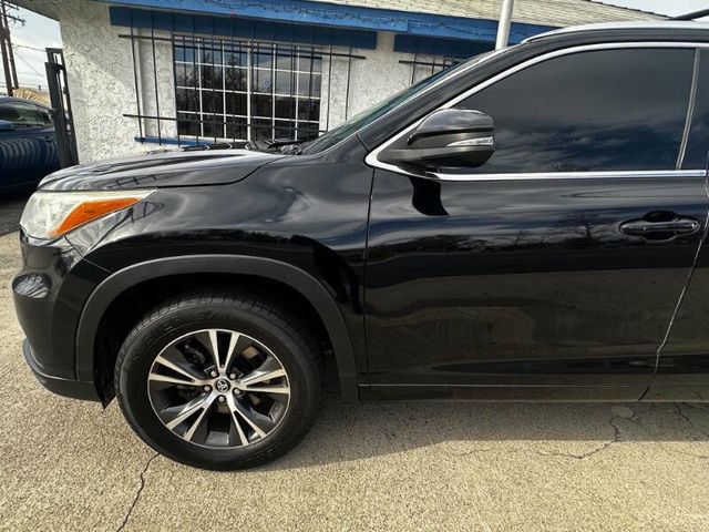 2016 Toyota Highlander XLE