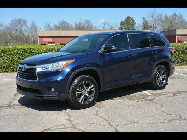 Used 2016 Toyota Highlander XLE For Sale in Memphis, TN | Capital One ...