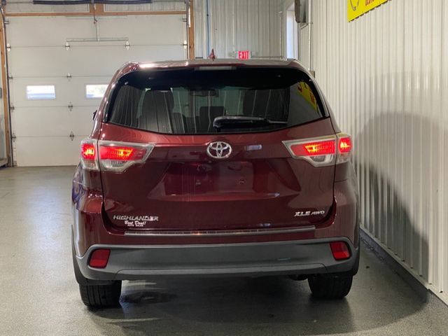 2016 Toyota Highlander XLE