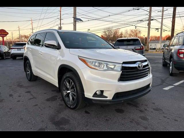 2016 Toyota Highlander XLE