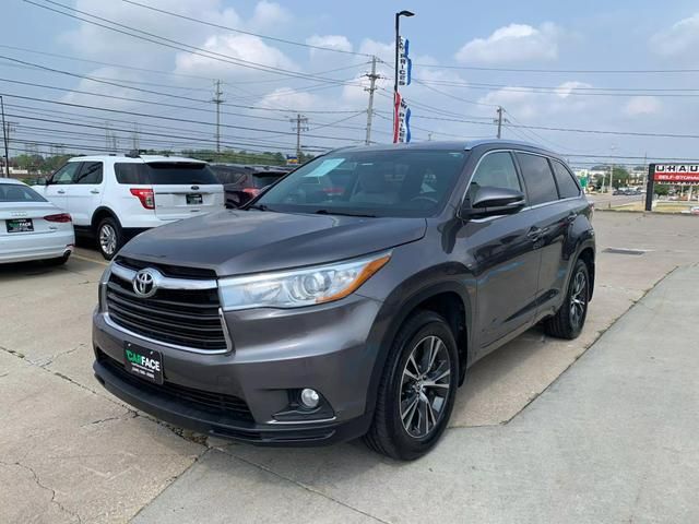 2016 Toyota Highlander XLE